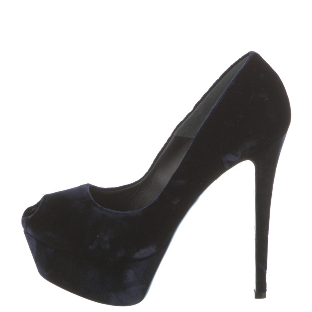 Loriblu Velvet Pumps